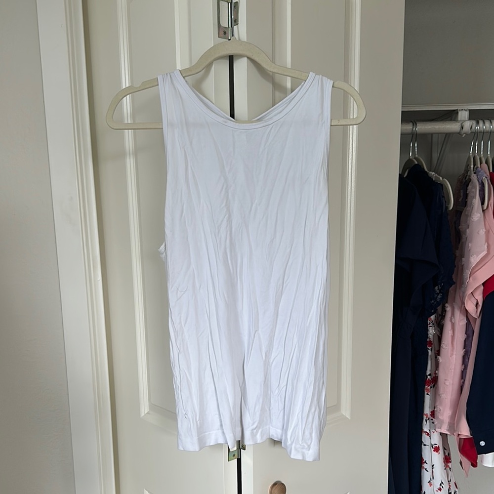 Fabletics White Ribbed Sleeveless Tank Top